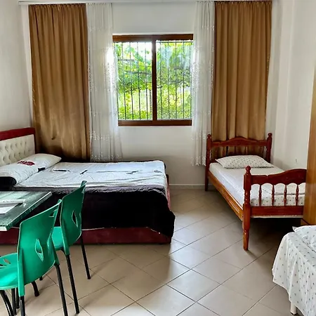 H&a Gasthof Golem (Tirana)