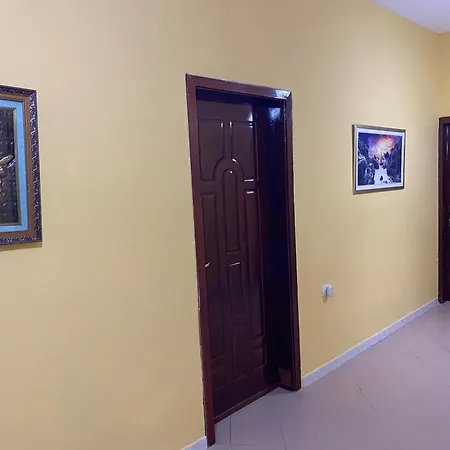 H&a בית הארחה *